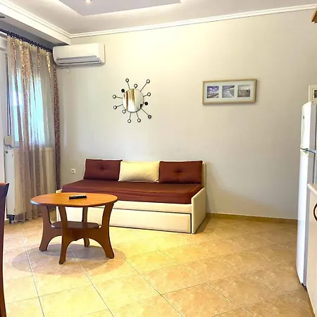 Apartment Eleonas Nea Moudania