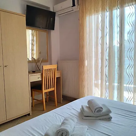 Eleonas 尼亚·蒙达尼亚